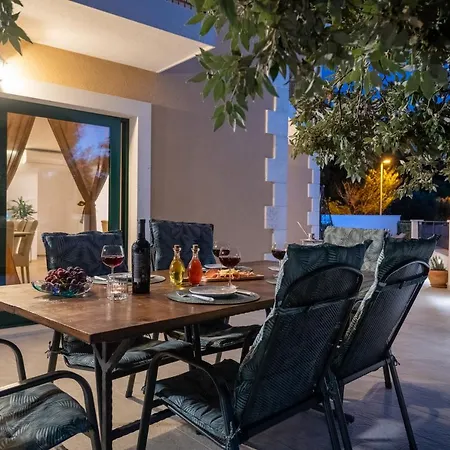 Villa Gabriel Makarska